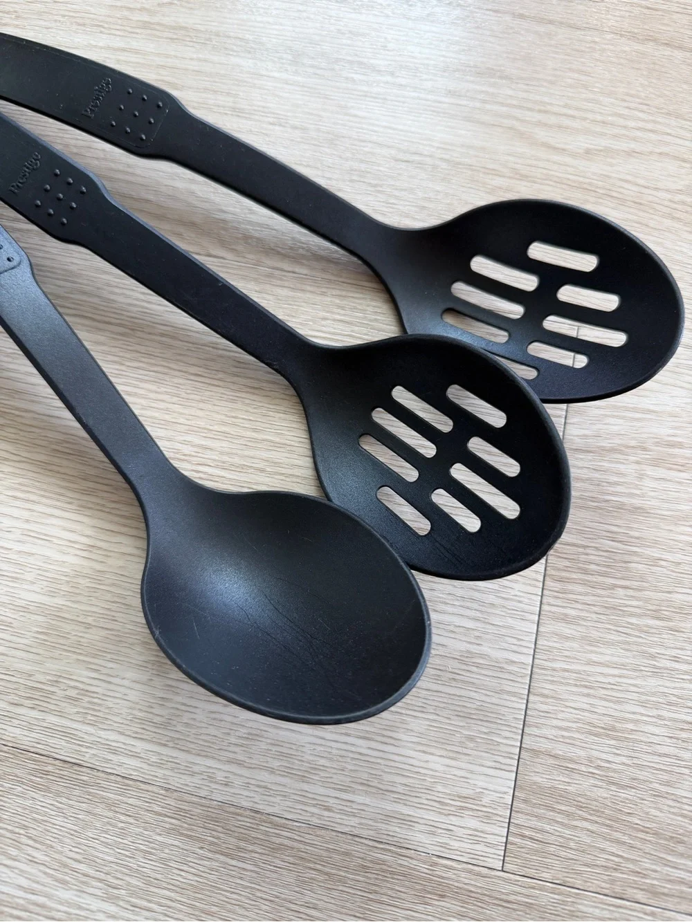 Lot of 3 Prestige Black Nylon Serving Spoons Cooking Utensils Two Slotted 3 Set